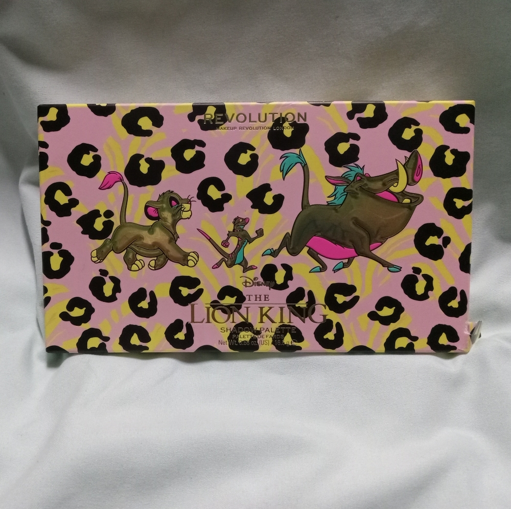 Makeup revolution london eyeshadow palette